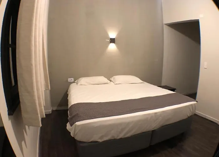 Hotel Caravelas